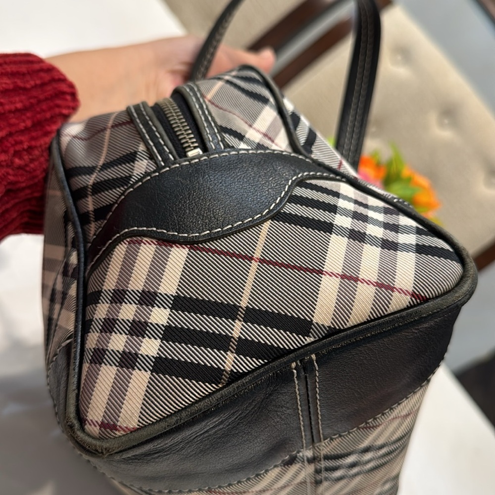 Authentic Burberry Blue Label Plaid Handbag with Black Accents - Picture 5 of 16